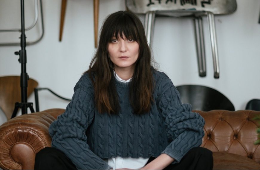 Irina Lazareanu Net Worth 2025: Earnings from Modeling