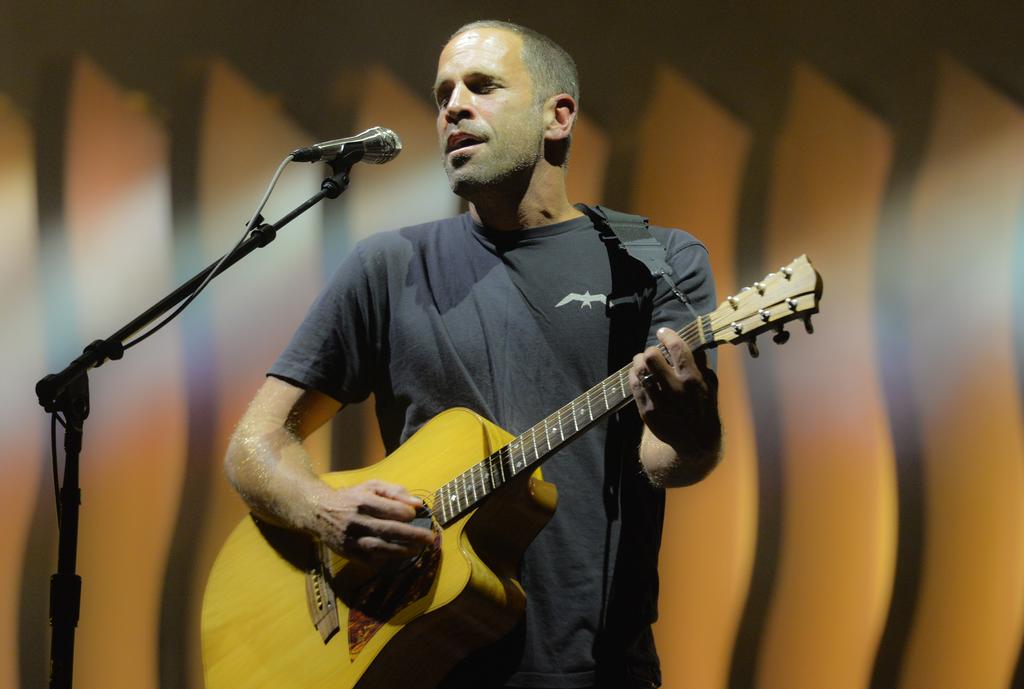 Jack-Johnson-Biography