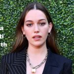 Victoria-Pedretti-Net-Worth