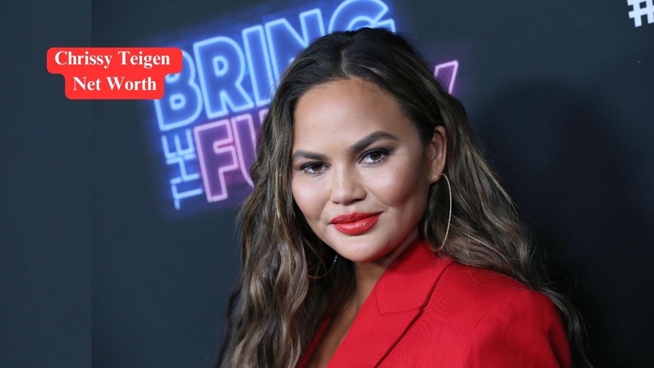 Chrissy Teigen Net Worth