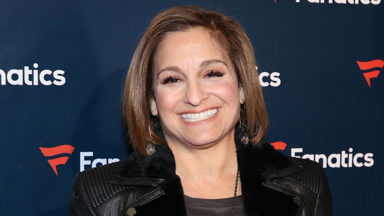 Mary Lou Retton income