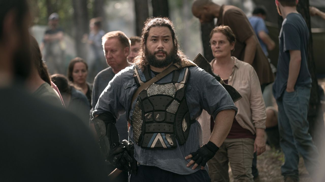 Cooper Andrews income